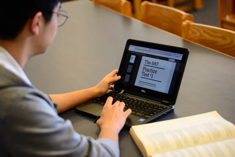 Desmos SAT TFT